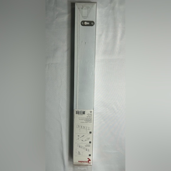 RICHELIEU Modern Hook Rack 2 For $30 - Picture 4 of 7